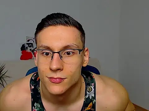 ZeinMiracles online show from 10/18/25, 07:16