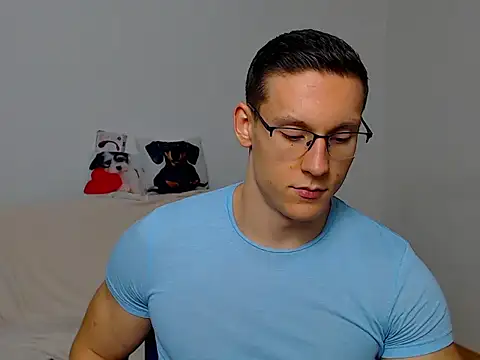 ZeinMiracles online show from 09/30/25, 05:52