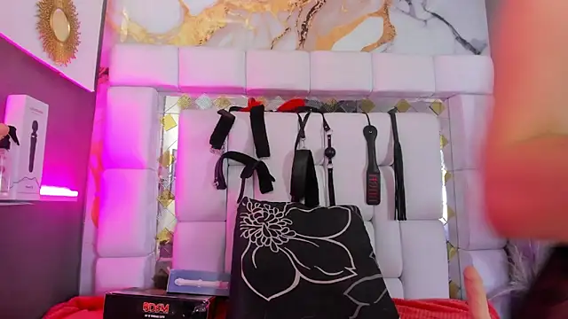 Natasha-Adams online show from 03/27/26, 09:49