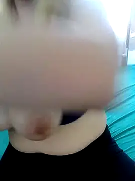 gamzeyak online show from 10/12/25, 12:06