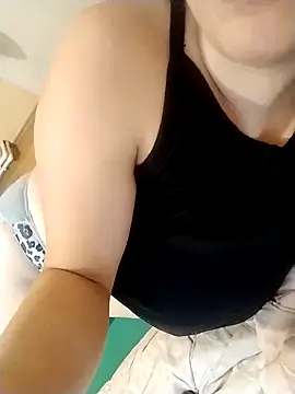 gamzeyak online show from 09/29/25, 01:06