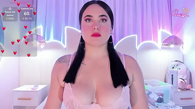 Snapshot of sofiiacarson chatting on 02/13/26, 11:43 sofiiacarson online show from 02/13/26, 11:43