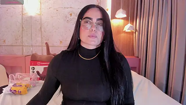 sofiiacarson online show from 06/01/26, 07:46