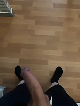 cook907920 online show from 11/09/25, 02:54