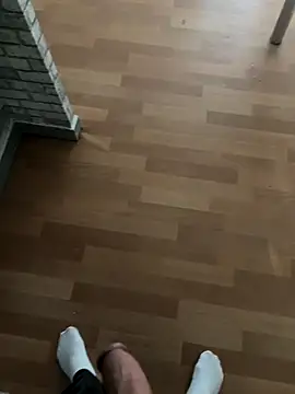 cook907920 online show from 10/28/25, 03:00