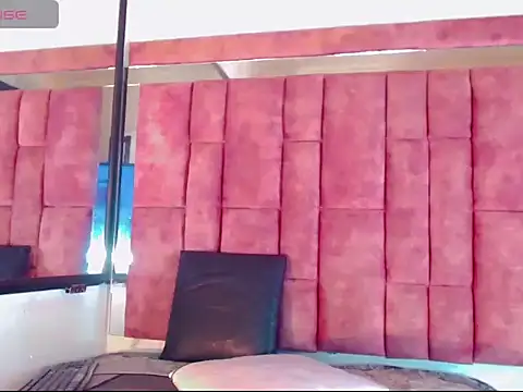 AnntonellaHott online show from 11/13/25, 07:07