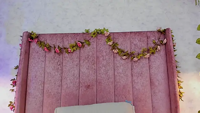 Snapshot of AnyaJay chatting on 11/22/25, 09:13 AnyaJay online show from 11/22/25, 09:13