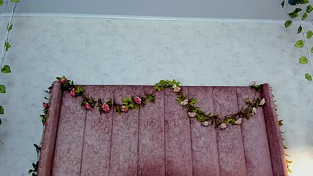 AnyaJay online show from 04/09/26, 08:48