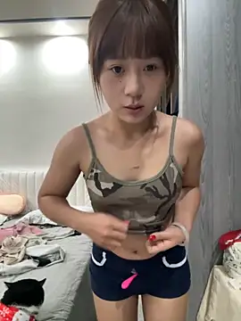 Xiaokui-04 online show from 10/23/25, 02:27