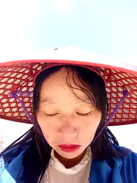 tcm-cute online show from 12/19/25, 05:00