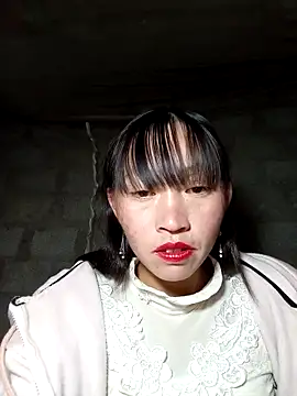 tcm-cute online show from 11/14/25, 01:15