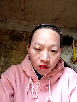 tcm-cute online show from 12/17/25, 05:12