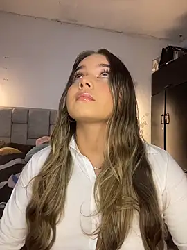 AnnyLopezzz  online show from 03/08/26, 04:38