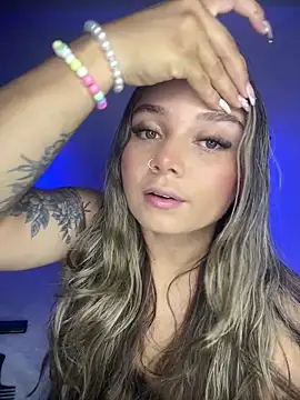 Snapshot of AnnyLopezzz_ chatting on 09/10/25, 11:59 AnnyLopezzz online show from 09/10/25, 11:59