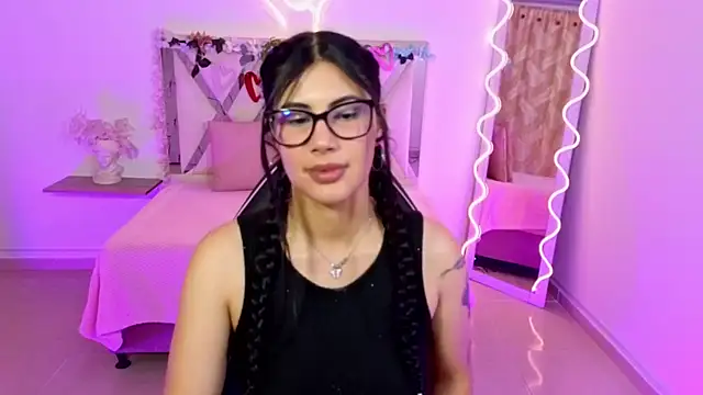 Babyvenu tay online show from 09/15/25, 03:40