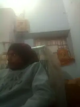 parmila203 online show from 12/18/25, 05:45