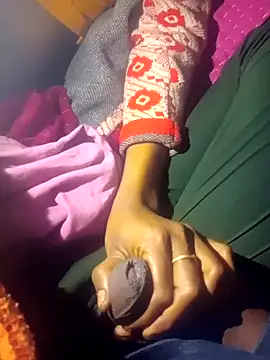 parmila203 online show from 01/05/26, 05:27