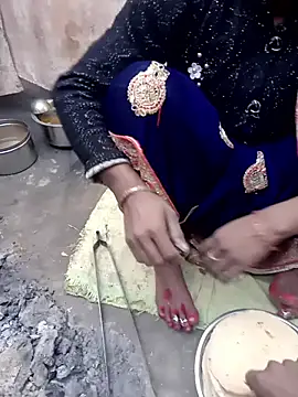 parmila203 online show from 01/13/26, 03:32