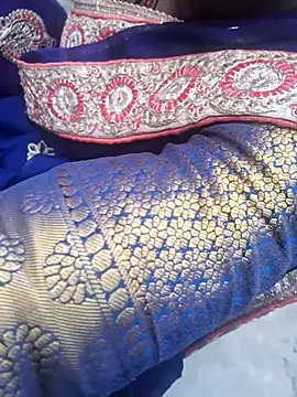 parmila203 online show from 03/23/26, 01:28