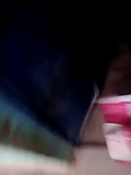 parmila203 online show from 11/05/25, 12:47