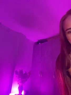 kattywil online show from 11/18/25, 06:06