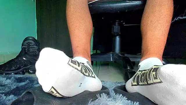 Snapshot of Sir_kev66 chatting on 05/22/26, 11:58 Sir kev66 online show from 05/22/26, 11:58