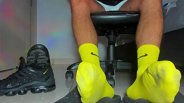 Snapshot of Sir_kev66 chatting on 04/03/26, 12:00 Sir kev66 online show from 04/03/26, 12:00