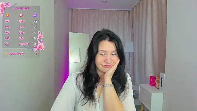 Lea shadom online show from 04/12/26, 01:09