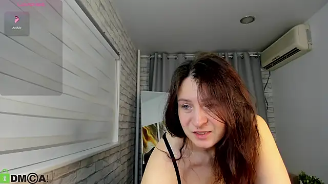 Snapshot of Lea_shadom chatting on 12/05/25, 01:16 Lea shadom online show from 12/05/25, 01:16