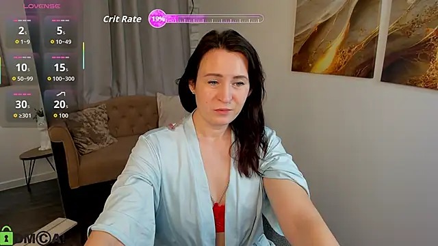 Snapshot of Lea_shadom chatting on 11/28/25, 01:06 Lea shadom online show from 11/28/25, 01:06