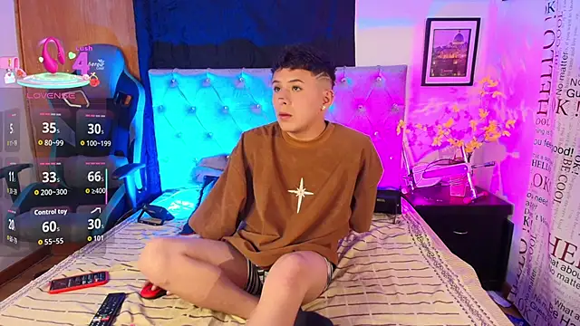 Michael Lopez 1 online show from 11/21/25, 06:18