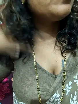 Snapshot of Spoorthi6_Kannada_Telugu chatting on 02/10/26, 04:06 Spoorthi6 Kannada Telugu online show from 02/10/26, 04:06