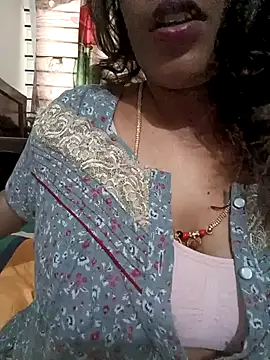 Snapshot of Spoorthi6_Kannada_Telugu chatting on 09/28/25, 05:14 Spoorthi6 Kannada Telugu online show from 09/28/25, 05:14