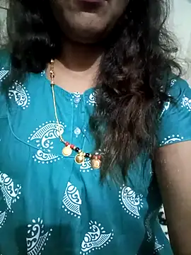 Snapshot of Spoorthi6_Kannada_Telugu chatting on 10/02/25, 04:43 Spoorthi6 Kannada Telugu online show from 10/02/25, 04:43