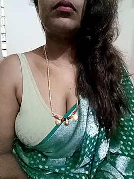 Snapshot of Spoorthi6_Kannada_Telugu chatting on 09/12/25, 03:17 Spoorthi6 Kannada Telugu online show from 09/12/25, 03:17
