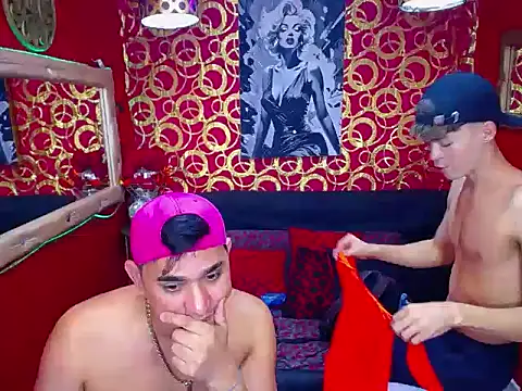 JHOVA23CM online show from 12/04/25, 06:07