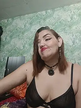 MayaLuna1 online show from 11/04/25, 04:55