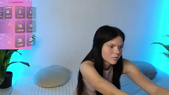 KikiBlis online show from 11/06/25, 01:59