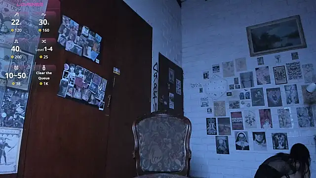 DiosaSexSymbol online show from 11/30/25, 02:01