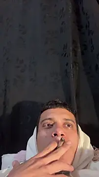 Mrjustin sebas online show from 03/29/26, 01:40