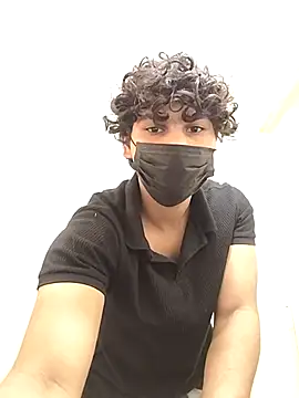 Snapshot of Goodmens5 chatting on 10/15/25, 08:00 Goodmens5 online show from 10/15/25, 08:00