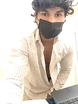 Snapshot of Goodmens5 chatting on 03/21/26, 12:53 Goodmens5 online show from 03/21/26, 12:53