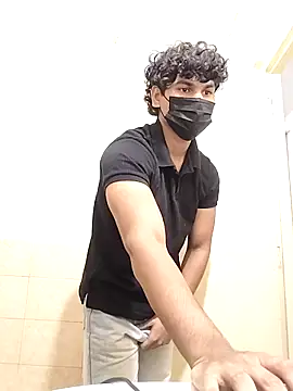 Snapshot of Goodmens5 chatting on 11/10/25, 11:48 Goodmens5 online show from 11/10/25, 11:48