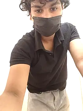 Snapshot of Goodmens5 chatting on 09/21/25, 09:03 Goodmens5 online show from 09/21/25, 09:03