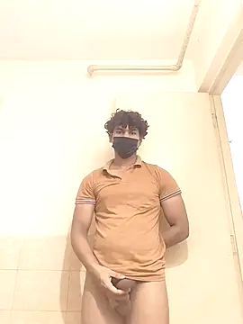 Snapshot of Goodmens5 chatting on 09/12/25, 03:12 Goodmens5 online show from 09/12/25, 03:12