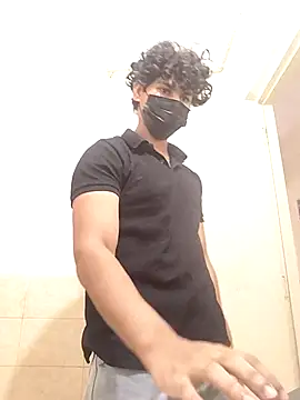 Snapshot of Goodmens5 chatting on 10/09/25, 08:26 Goodmens5 online show from 10/09/25, 08:26