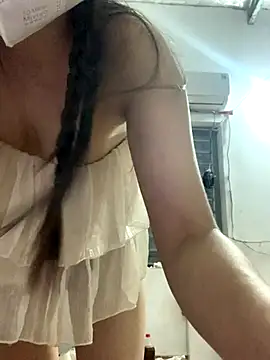 Snapshot of -mathcute- chatting on 10/06/25, 12:23 -mathcute- online show from 10/06/25, 12:23