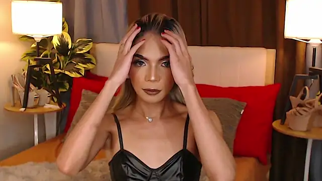 Snapshot of CelestinaMarquez0427 chatting on 11/21/25, 05:50 CelestinaMarquez0427 online show from 11/21/25, 05:50