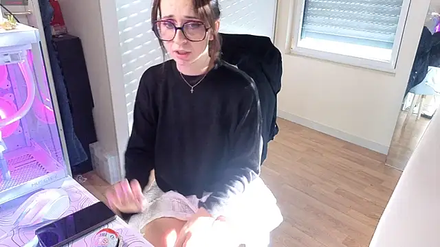 CornetDeGlace online show from 03/28/26, 05:03