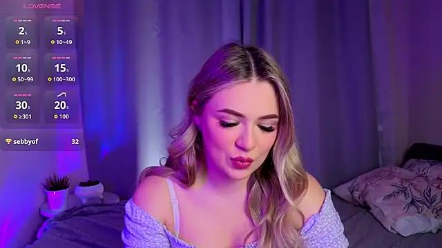 Snapshot of AliaBuerstatte chatting on 11/02/25, 07:08 AliaBuerstatte online show from 11/02/25, 07:08